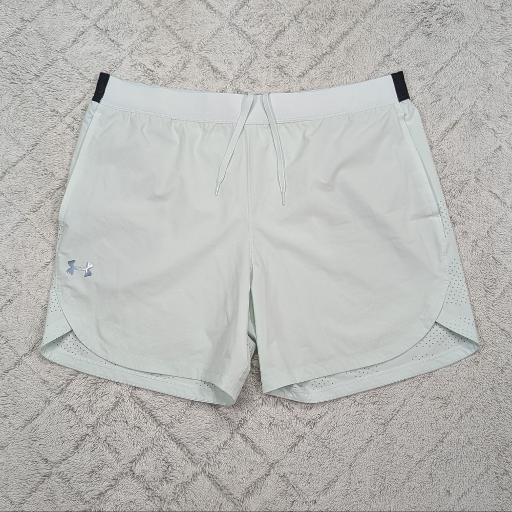 Under Armour Shorts Mens XXL Green Hydro Stretch Woven Light Train Run 7”